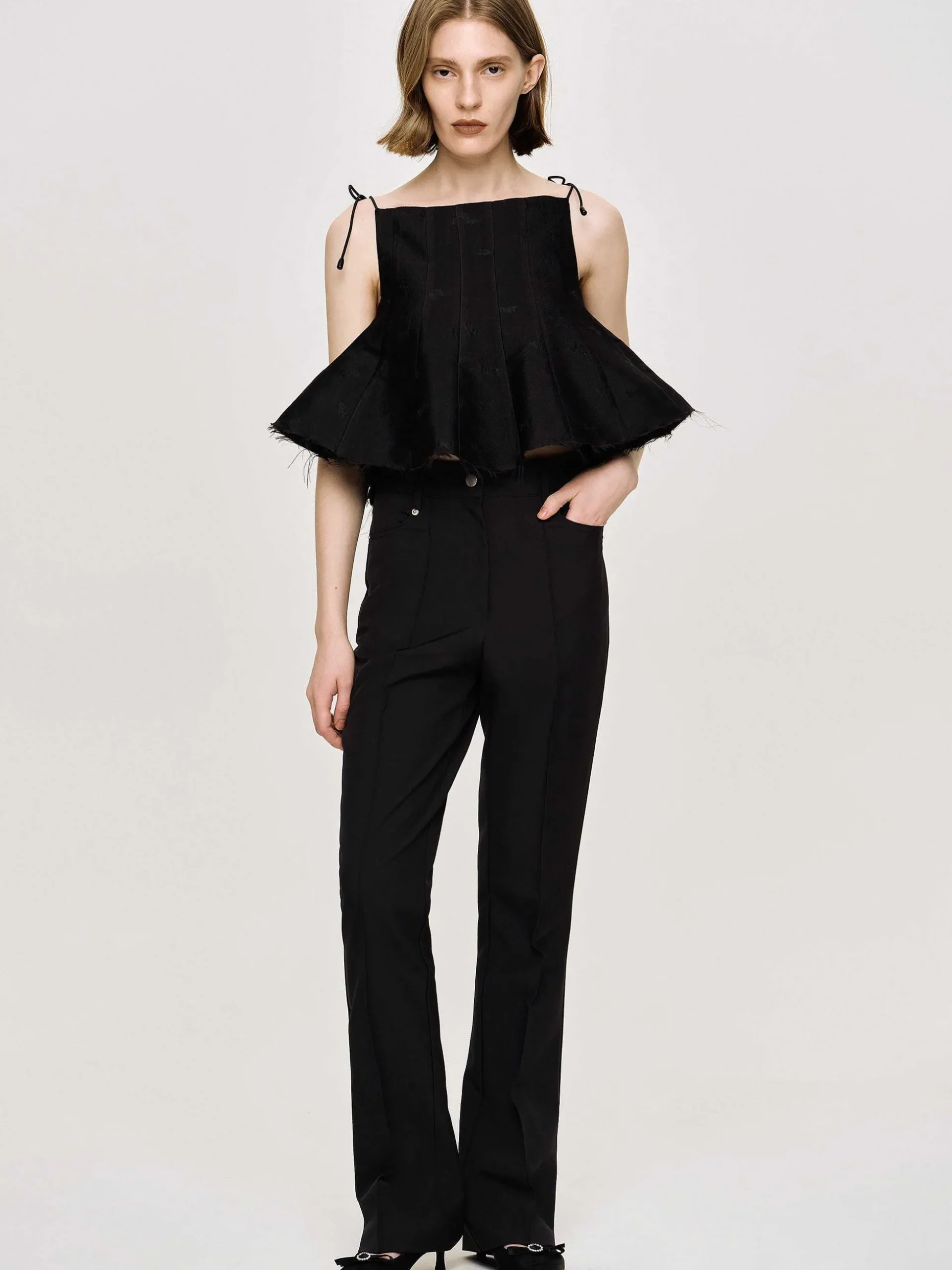 Women Source Unknown Clothing-Creased Slim Trousers, Black
