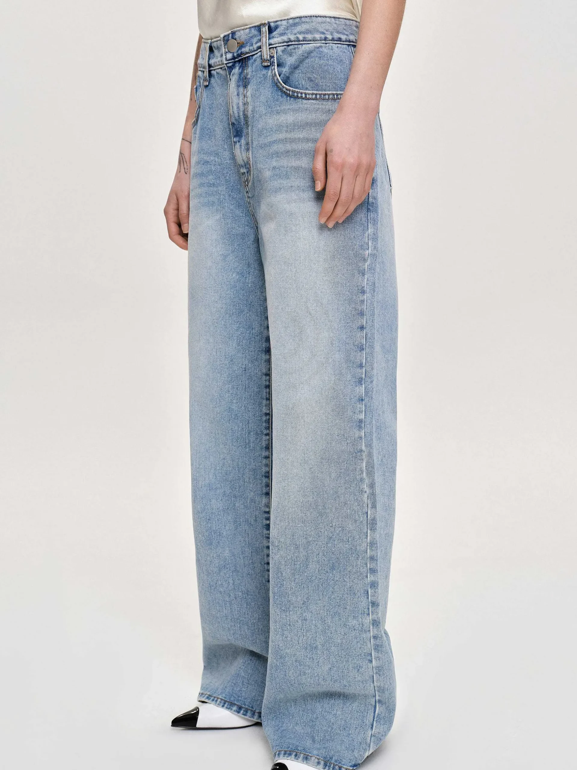 Women Source Unknown Clothing-Long Straight-Leg Jeans, Light Vintage Blue