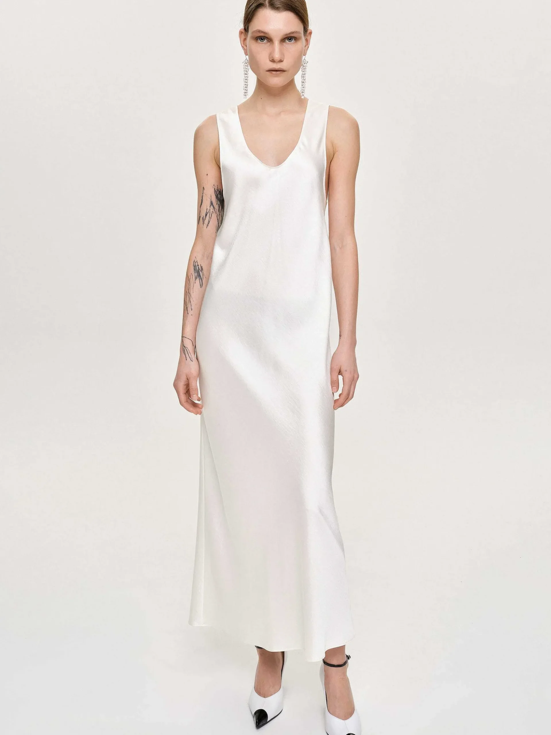Women Source Unknown Accessories-Satin Maxi Dress, Pearl