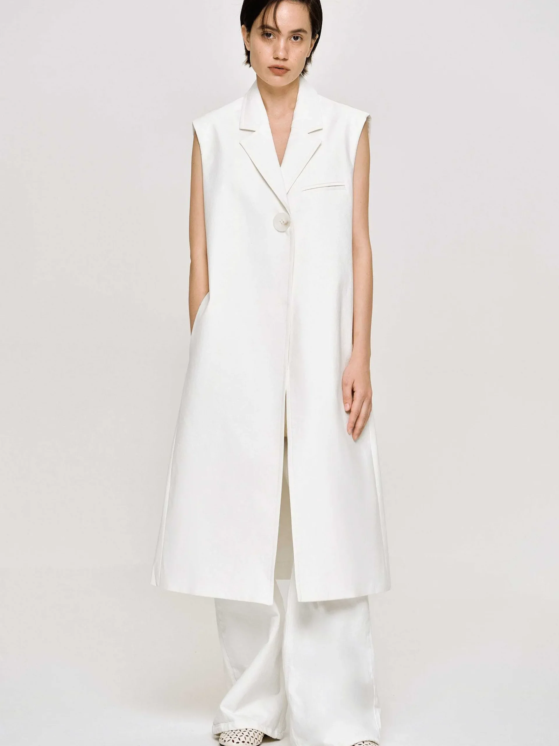 Women Source Unknown Outerwear-Sleeveless Long Blazer, White