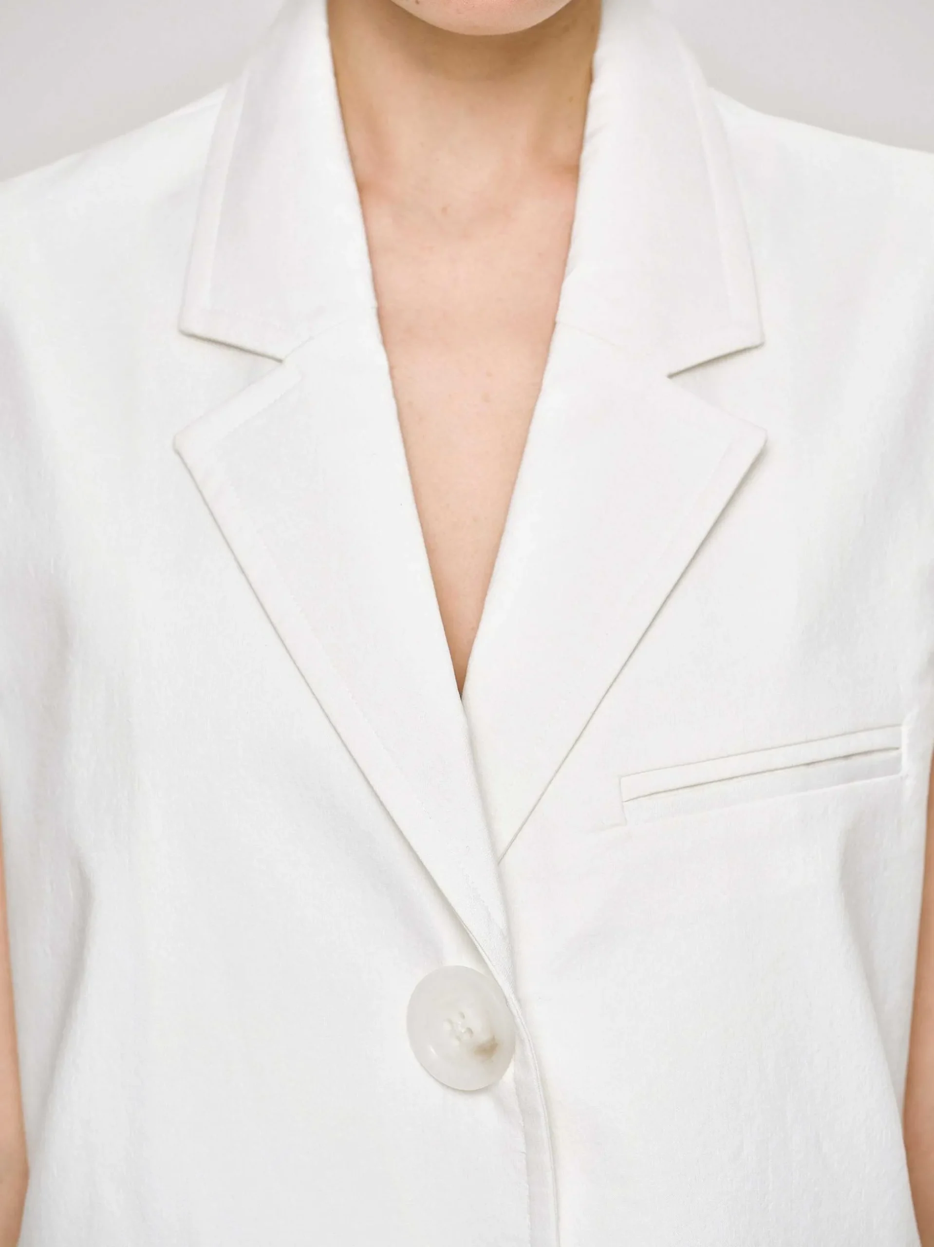 Women Source Unknown Outerwear-Sleeveless Long Blazer, White