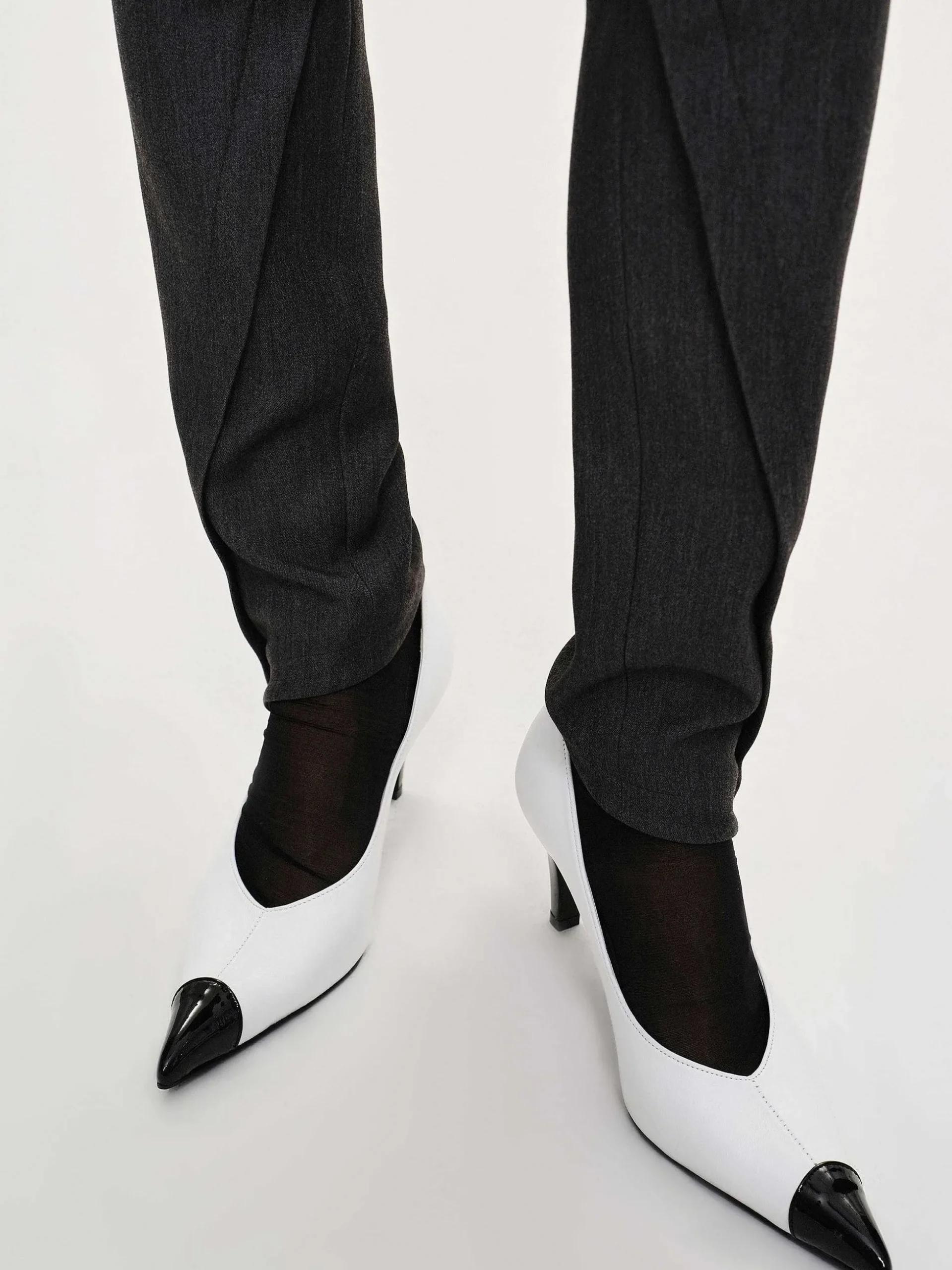 Women Source Unknown Bottoms-Tyia Bias-Cut Slim Trousers, Dark Charcoal